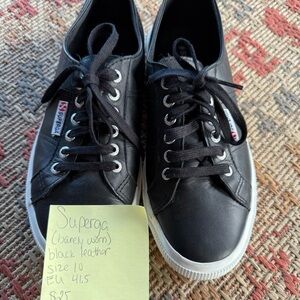 Superga Black Sneakers Classic Low-Top Design
